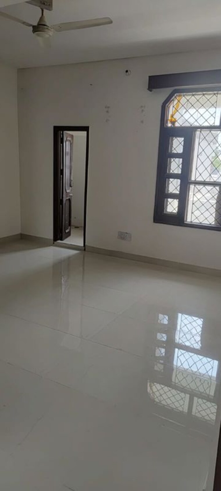 Room, sector 2 3 Bedroom 2500 Sq.Ft. Builder Floor In Sector 2 Panchkula 10562659