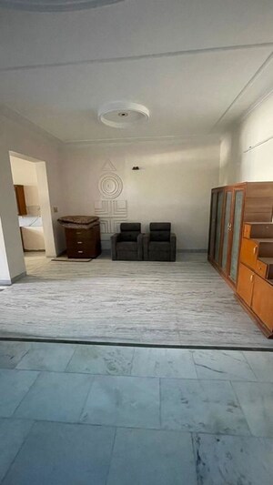 Living Room in 3 BHK Builder Floor at Sector 2 – for Rent