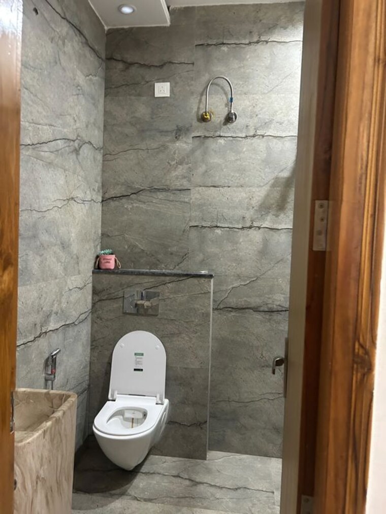 Bathroom, home-town 2 Bedroom 1300 Sq.Ft. Builder Floor In Patiala Road Zirakpur 10562867