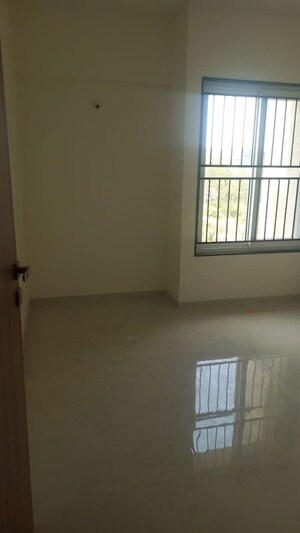 Room in 2 BHK Apartment at Mahindra Royale, Pimpri – for Sale