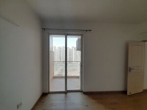 Room in 3 BHK Apartment at Experion The Heart Song, Sector 108 – for Rent