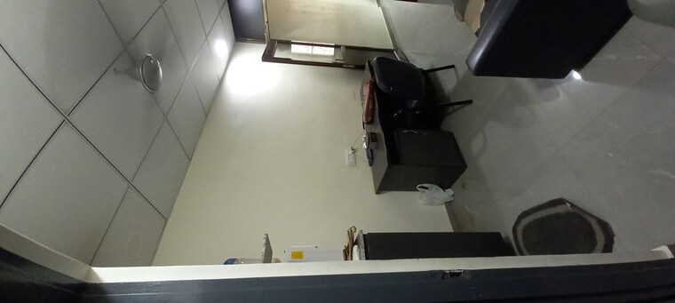 Team Area, navrangpura Commercial Office Space 300 Sq.Ft. In Navrangpura Ahmedabad 10563013
