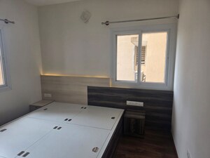 Room in 2 BHK Apartment at Salarpuria Sattva Exotic, Kogilu – for Rent