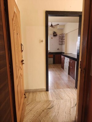 Room in 1 BHK Apartment at Metropolis Bayside, Kasarvadavali – for Rent