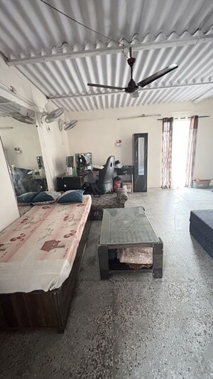 Living Room in 2.5 BHK Builder Floor at Vaishali Sector 4 – for Sale