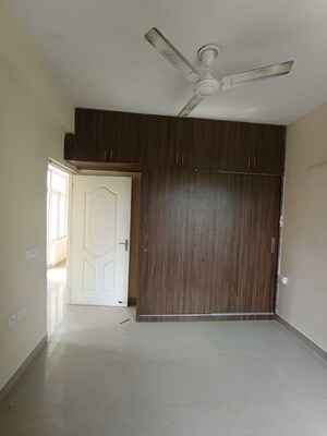 Room in 2 BHK Apartment at Shree Vardhman Mantra, Sector 67 – for Rent