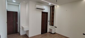 Room in 2.5 BHK Apartment at Sumadhura Olumpus, Nanakramguda – for Rent