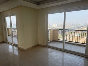 Room in 3.5 BHK Apartment at ATS Triumph, Sector 104 – for Sale