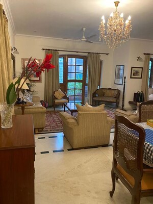 Living Room in 2 BHK Apartment at Gaur City 7th Avenue, Sector 4 Greater Noida – for Sale