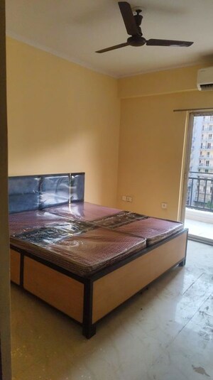 Bedroom in  Pg at Sector 75 – for Rent