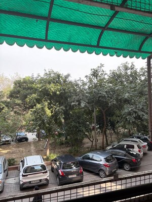 Parking in 3 BHK Apartment at Sector 19 Dwarka – for Rent