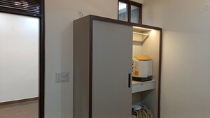 Furnished Amenities in 2 BHK Builder Floor at Vaishali Sector 2 – for Sale