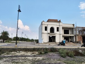 3 BHK Villa – Exterior View View at Raebareli Road - for Sale