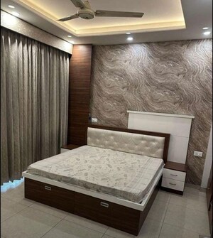 Bedroom in 3 BHK Apartment at Vip Road – for Rent