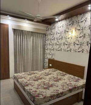 Bedroom in 3 BHK Apartment at Vip Road – for Rent