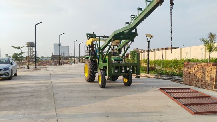 Gym, sunrakh bangar 3 Bedroom 112 Sq.Yd. Villa In Sunrakh Bangar Vrindavan 10563483