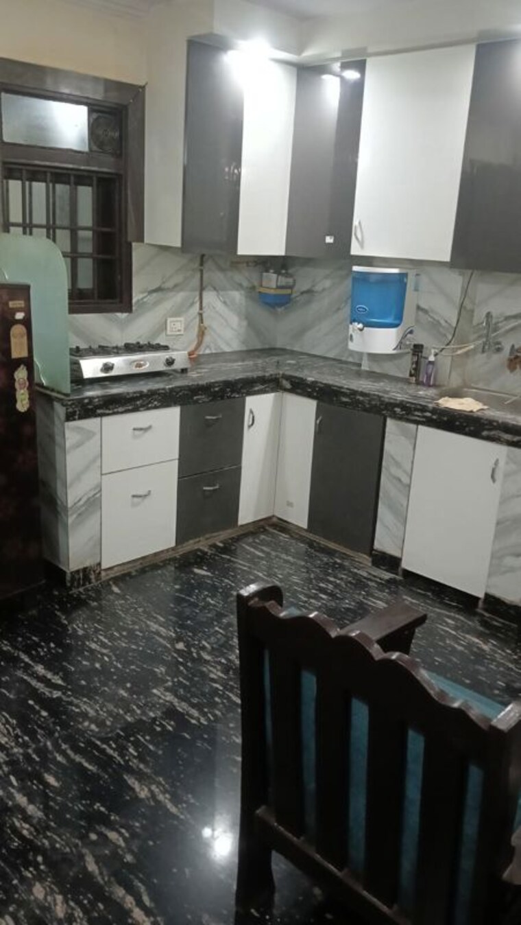 Kitchen, uttam nagar west 3 Bedroom 750 Sq.Ft. Builder Floor In Uttam Nagar West Delhi 10563687