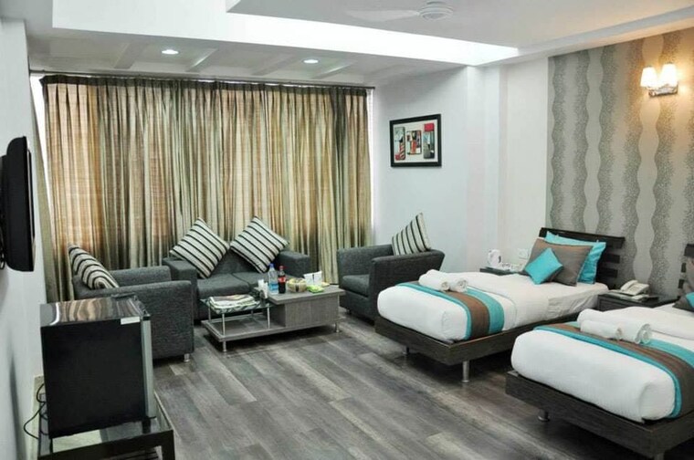 Living Room, sushant lok i 6+ Bedroom 300 Sq.Yd. Villa In Sushant Lok I Gurgaon 10563713
