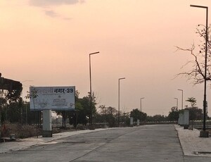  Plot For Sale in Chicholi