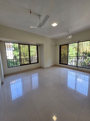 Bedroom in 3 BHK Apartment at Chembur – for Rent