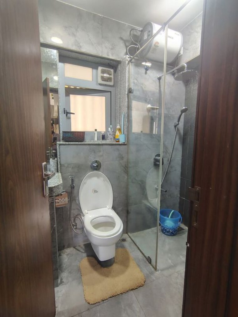 Bathroom, amanora-adreno-towers 2 Bedroom 752 Sq.Ft. Apartment In Hadapsar Pune 10563461