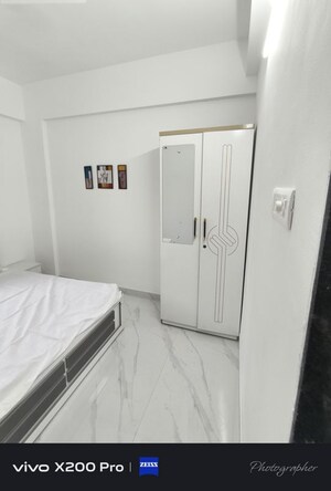 Room in 1 BHK Apartment at Wadgaon Sheri – for Rent