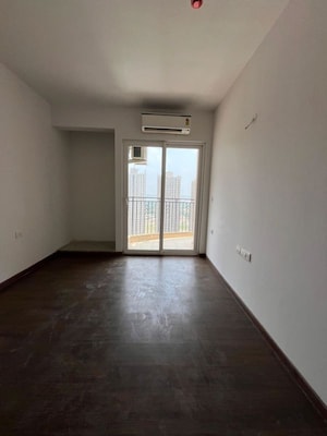 Room in 3 BHK Apartment at ATS Homekraft Pious Hideaways, Sector 150 – for Sale