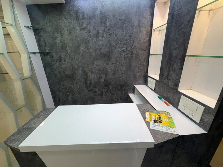 undefined, rustomjee-eaze-zone-mall Commercial Office Space 130 Sq.Ft. In Malad West Mumbai 10563983