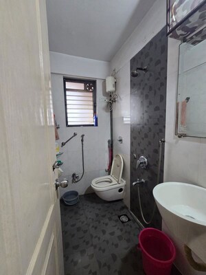 Bathroom in 2 BHK Apartment at Swaraj Planet, Kopar Khairane – for Sale