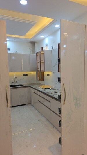 Bathroom in 3 BHK Builder Floor at Sector 85 – for Sale