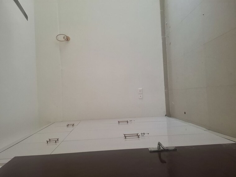 Bathroom, amrapali-verona-heights 2 Bedroom 975 Sq.Ft. Apartment In Tech Zone 4 Greater Noida Greater Noida 10564143