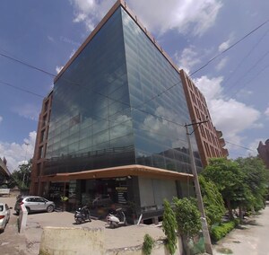  Office Space For Sale in Dhanas