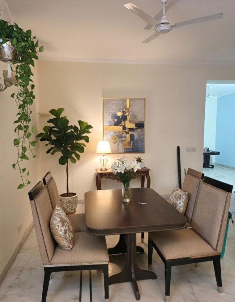 Living Room, dlf phase ii 3 Bedroom 2500 Sq.Ft. Builder Floor In Dlf Phase ii Gurgaon 10564181