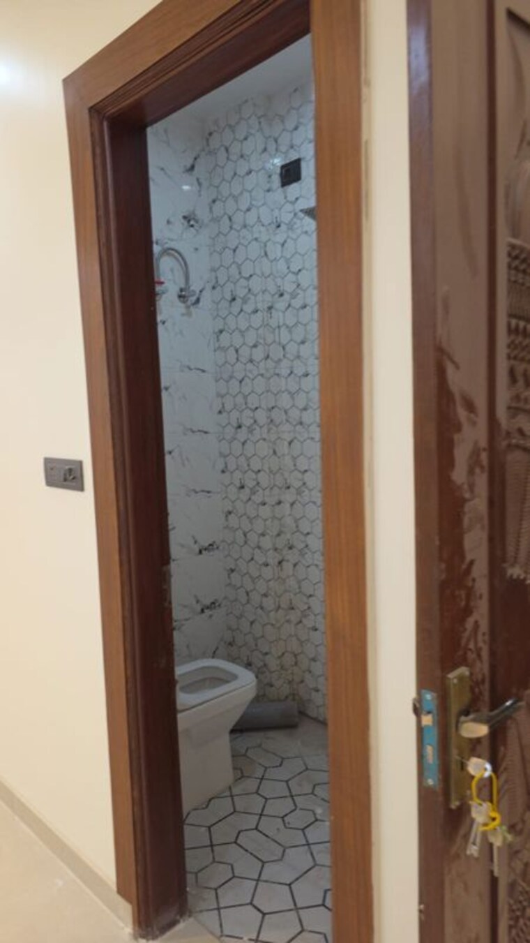 Bedroom, sector 85 4 Bedroom 500 Sq.Yd. Builder Floor In Sector 85 Faridabad 10564223