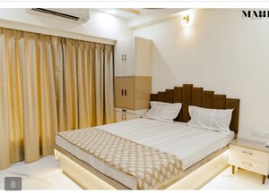 3 BHK Apartment For Rent in Kanakia Paris, Bandra East