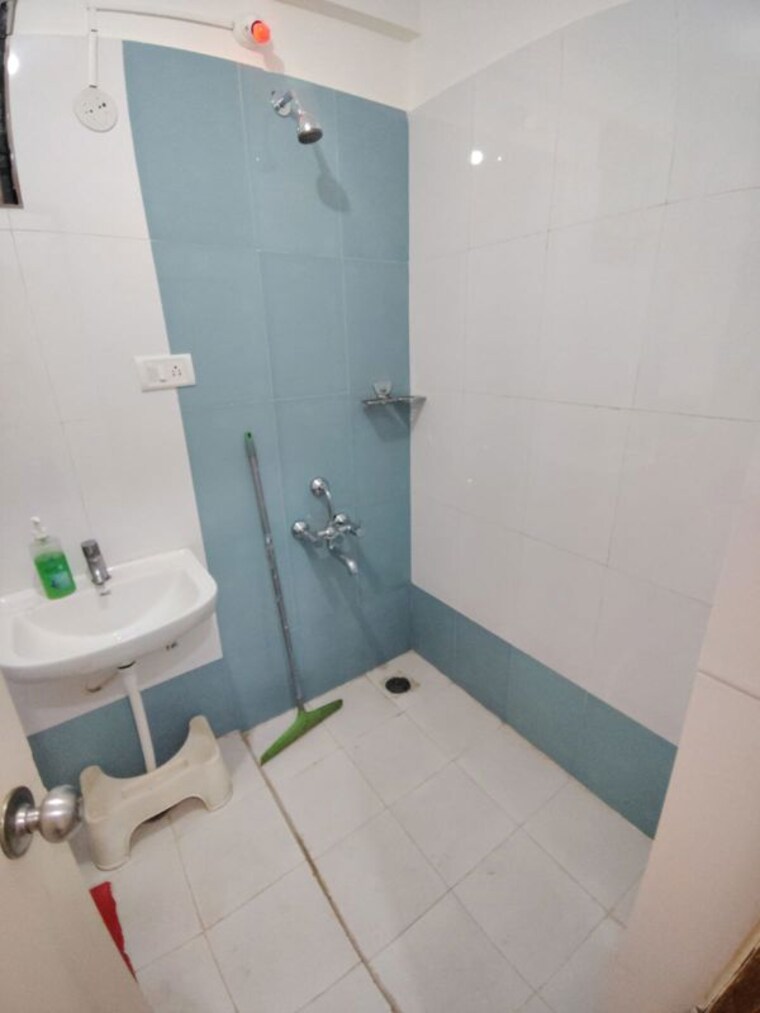Bathroom, vijaya-spring-woods 2 Bedroom 965 Sq.Ft. Apartment In Begur Road Bangalore 10523622