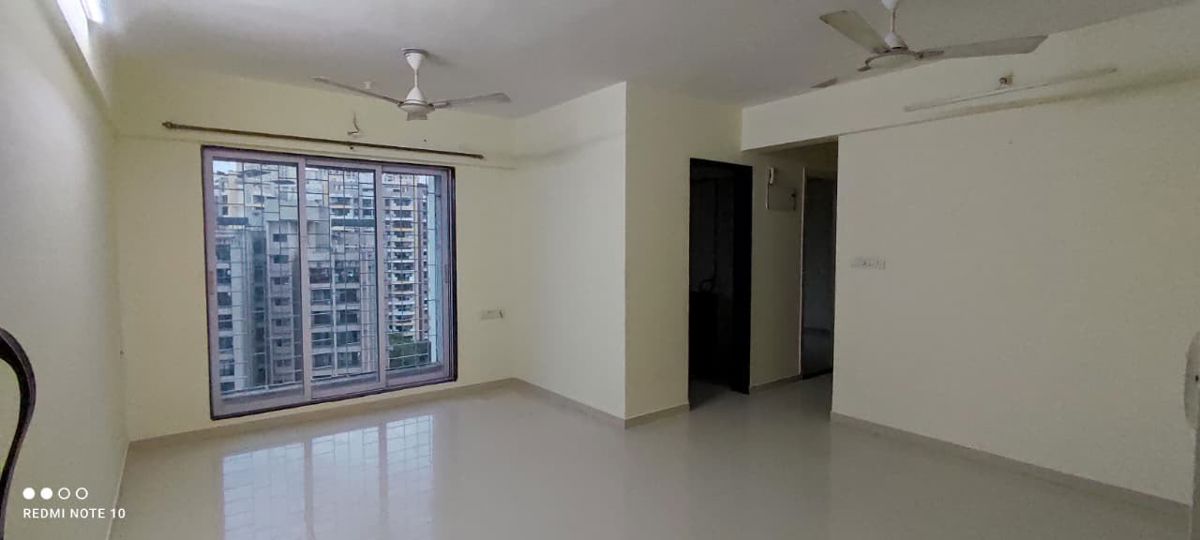 2 BHK + Prayer Room,Extra Room 680 Sq.Ft. Apartment in Cosmos Classique