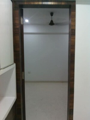 Furnished Amenities in 1 BHK Apartment at Vashi Sector 26 – for Rent