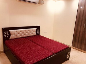 Bedroom in 3.5 BHK Builder Floor at Malviya Nagar – for Rent