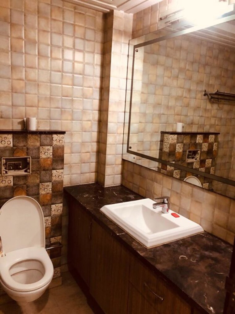 Kitchen, malviya nagar 3.5 Bedroom 250 Sq.Yd. Builder Floor In Malviya Nagar Delhi 10564367