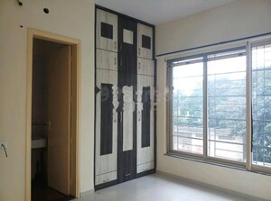 Room in 2 BHK Apartment at Lodha Crown Kolshet, Kolshet Road – for Rent