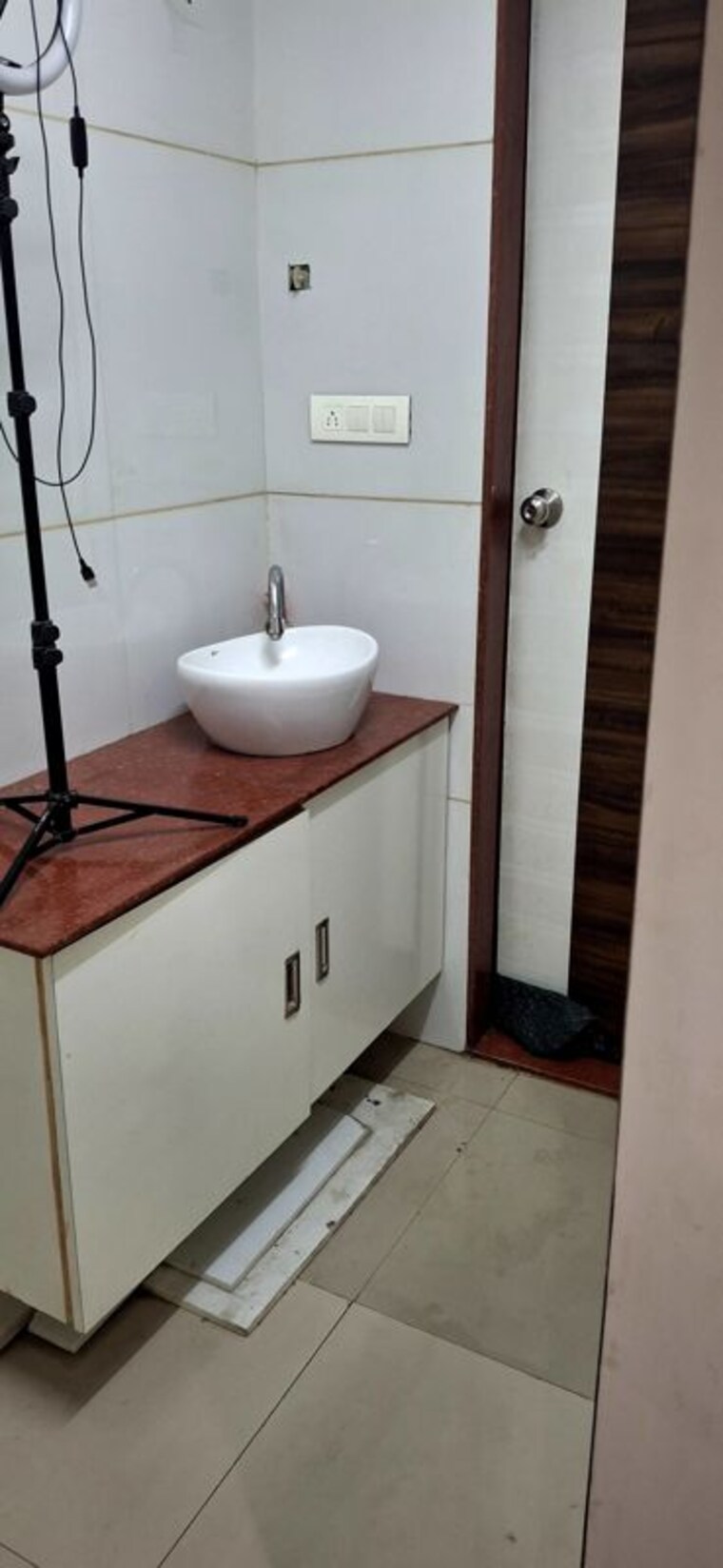 Bathroom, vesu Commercial Office Space 500 Sq.Ft. In Vesu Surat 10564430