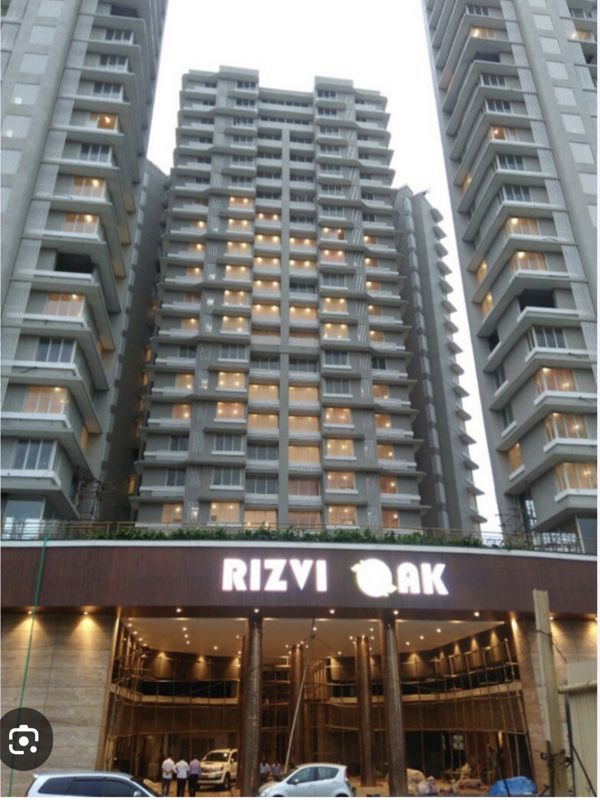 3 BHK + Store Room 1500 Sq.Ft. Apartment in Rizvi Oak