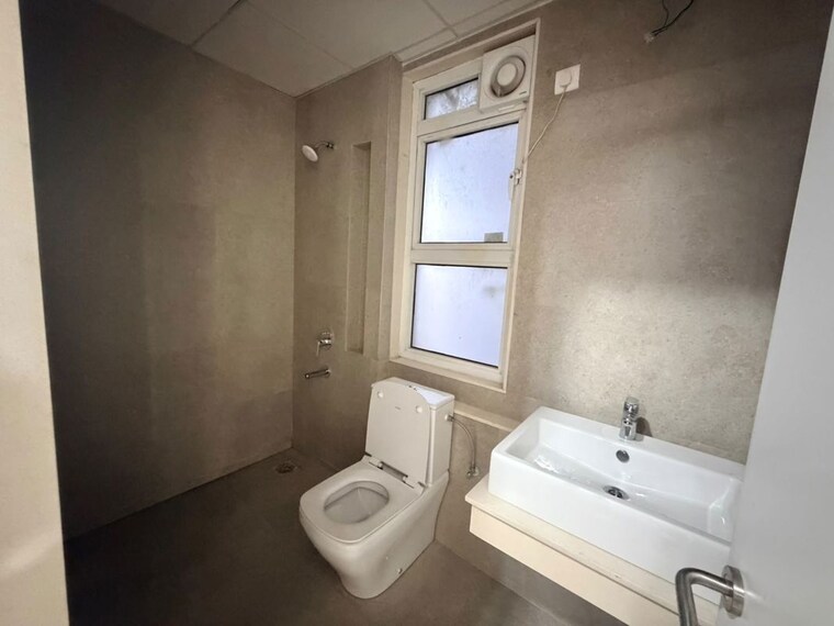 Bathroom, tata-serein 3 Bedroom 1100 Sq.Ft. Apartment In Pokhran Road No Two Thane 10564463