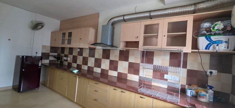 Kitchen, noble-aurellia 3 Bedroom 3310 Sq.Ft. Builder Floor In Sector 88 Mohali 10564479