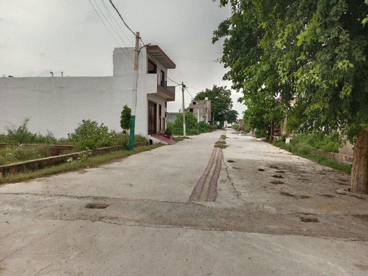Exterior View, nh 3  90 Sq.Yd. Plot In Nh 3 Agra 10564495
