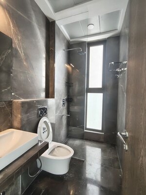 Bathroom in 3 BHK Apartment at Prestige Jasdan Classic, Mahalaxmi – for Rent
