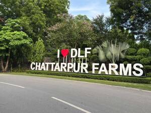 3 BHK Independent House – Exterior View View at Chattarpur - for Rent