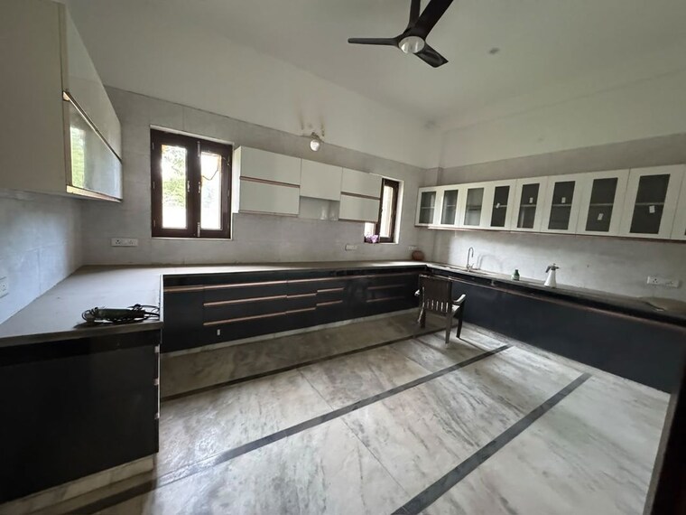 Kitchen, chattarpur 3 Bedroom 4000 Sq.Ft. Independent House In Chattarpur Delhi 10564551