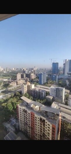 1.5 BHK Apartment For Rent in Sheth Avante